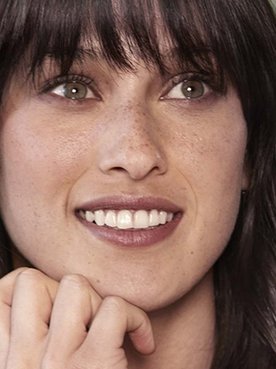 Resuelve todas tus dudas sobre coloración con las respuestas de nuestros expertos y con las distintas gamas de coloración de L’Oréal Paris.