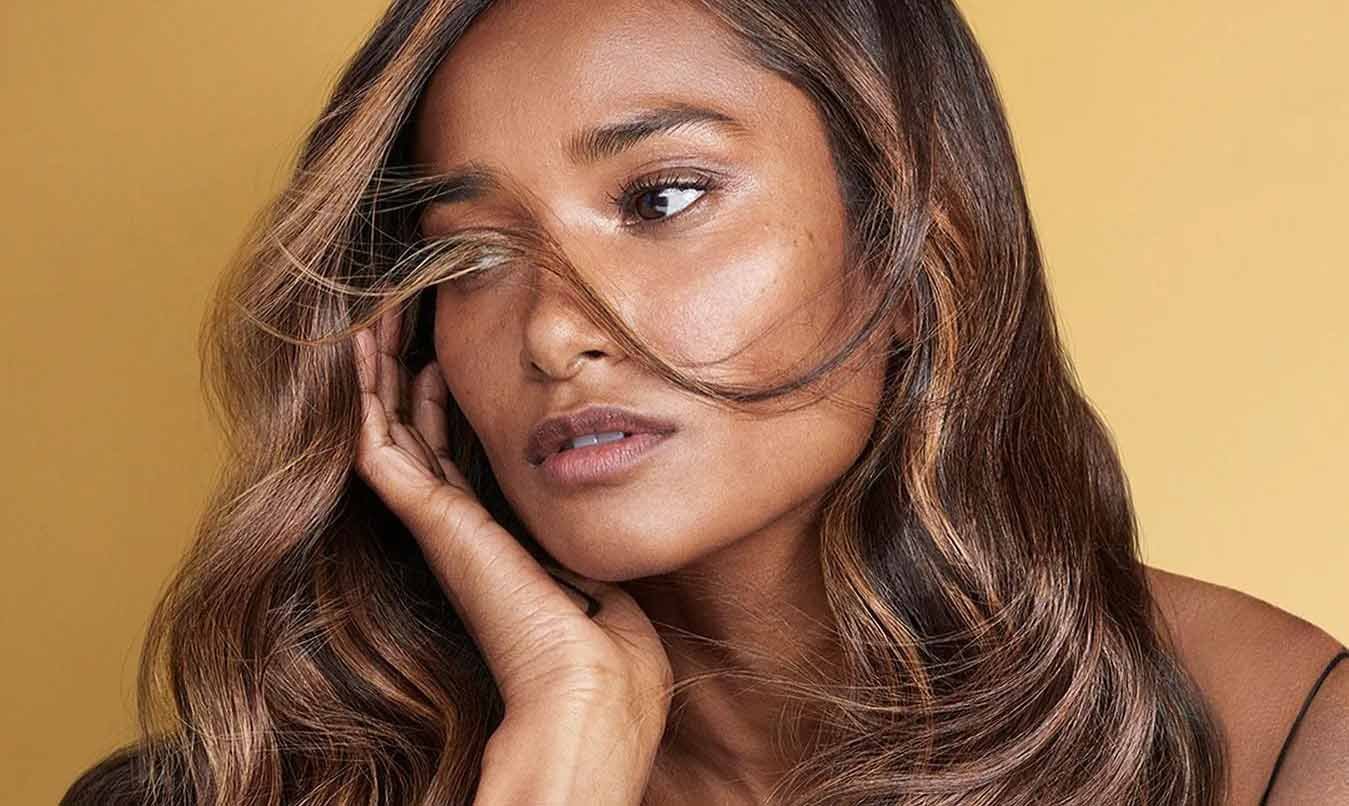 Color de pelo caramelo para morenas | L'Oreál Paris