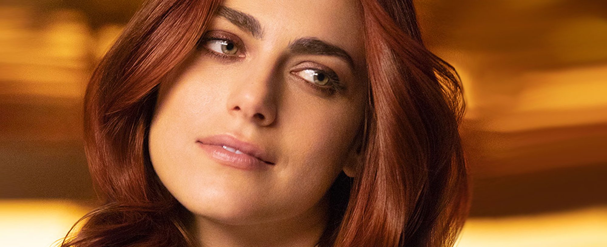 Clava el color de pelo rojo veneciano gracias a la gama Casting Crème Gloss de L’Oréal Paris. ¿Te gusta cómo le queda a Miriam Leone? A nosotras nos encanta.