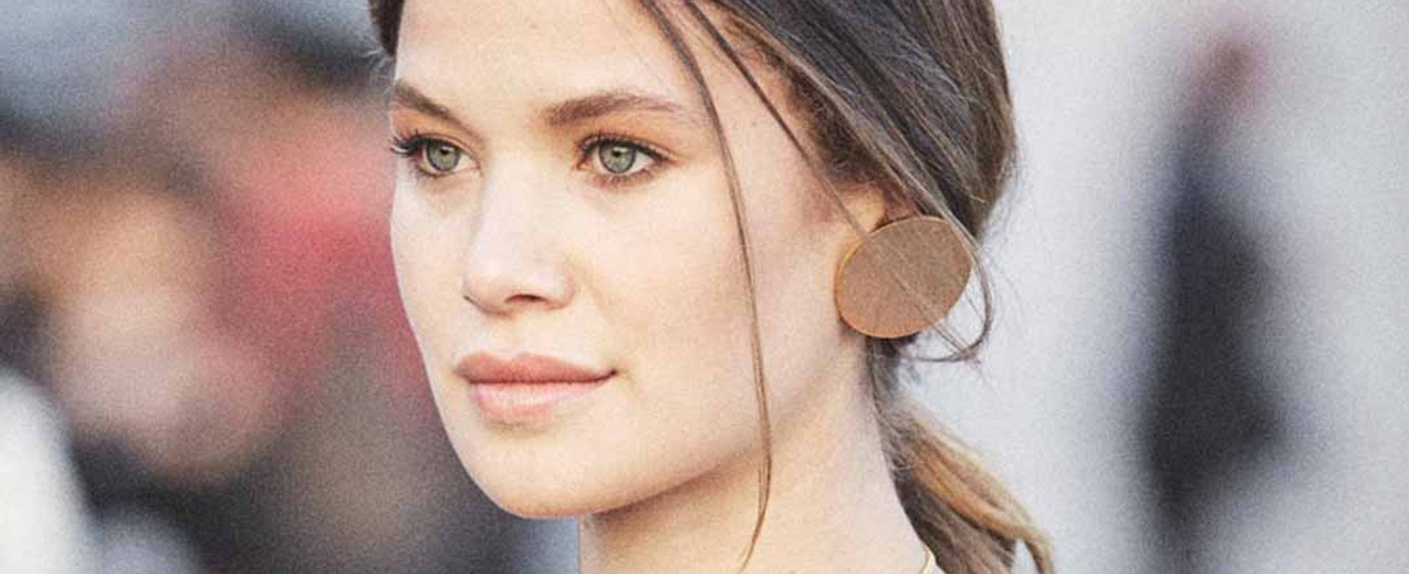Consigue el rubio arena con las distintas gamas de coloración de L’Oréal Paris. ¿Conoces ya la línea Universal Nudes de Excellence Creme? ¡Pues échala un vistazo!