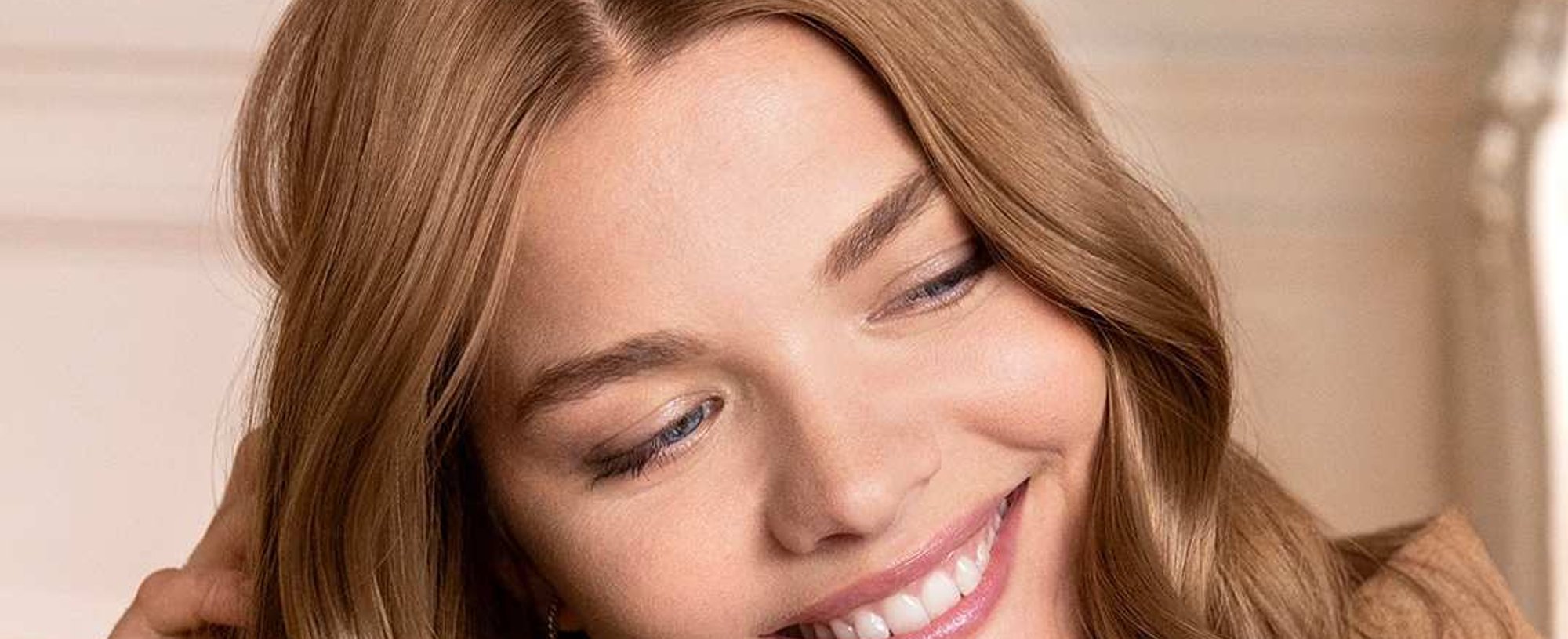 Cómo es el color de pelo marrón ceniza a quién favorece este tinte | L'Oréal Paris