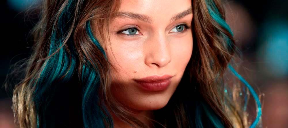 bronde hair chair maquillaje capilar