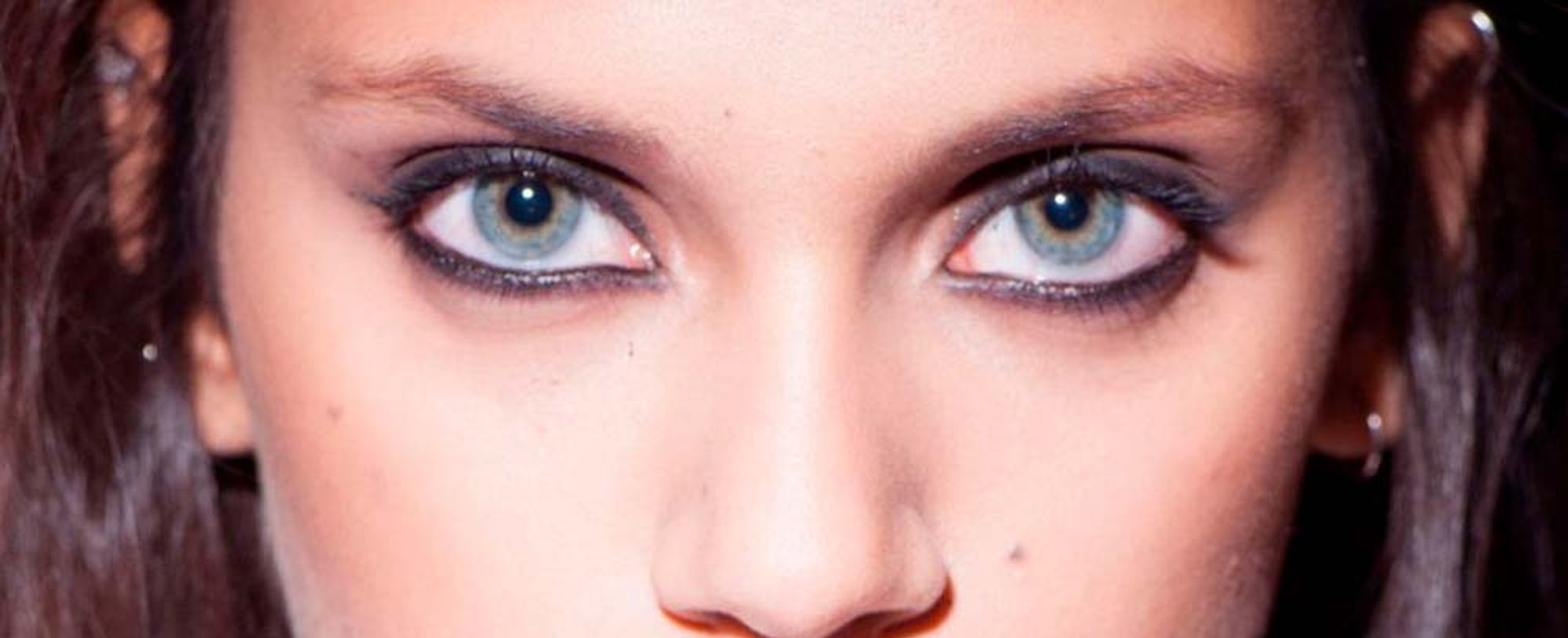 como resaltar ojos labios