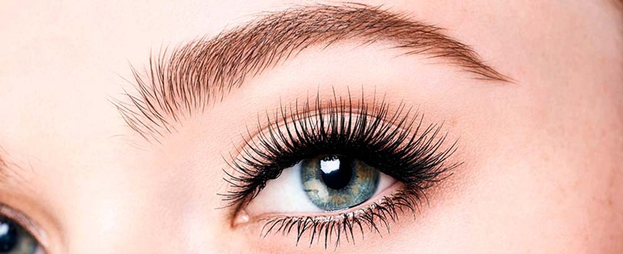 como definir cejas
