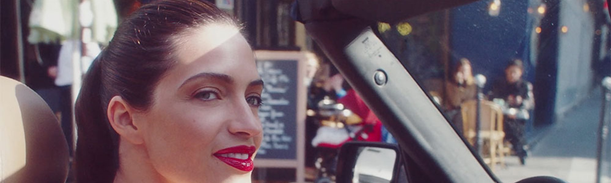Sara Carbonero lleva unos labios perfectos gracias a Infalible 24H de L’Oréal Paris.