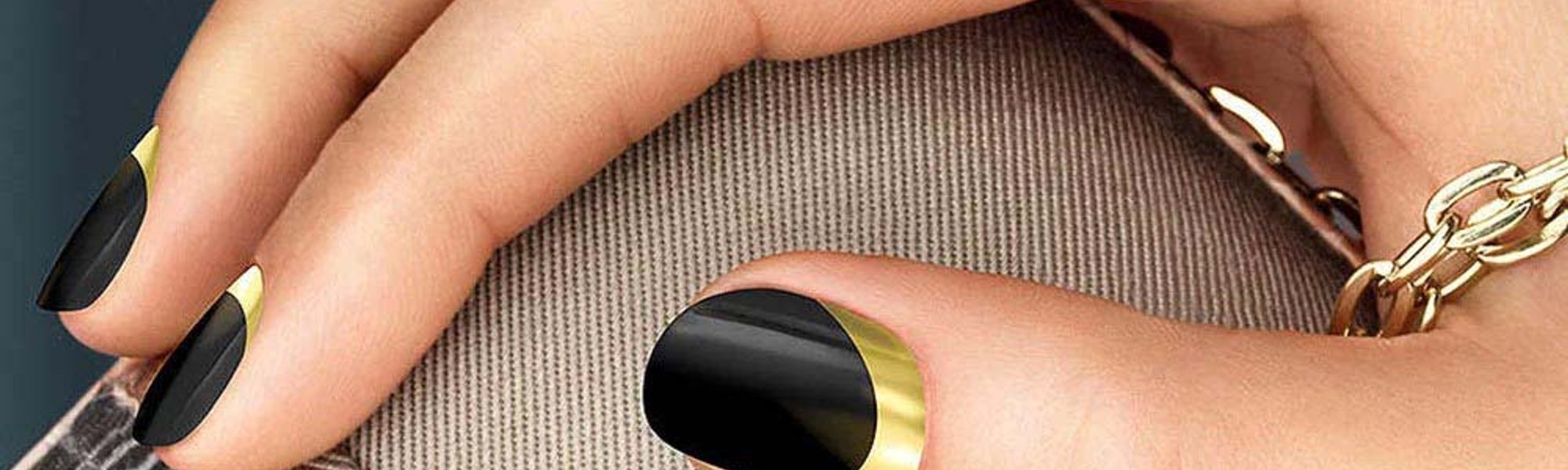 manicura francesa inversa atrevida