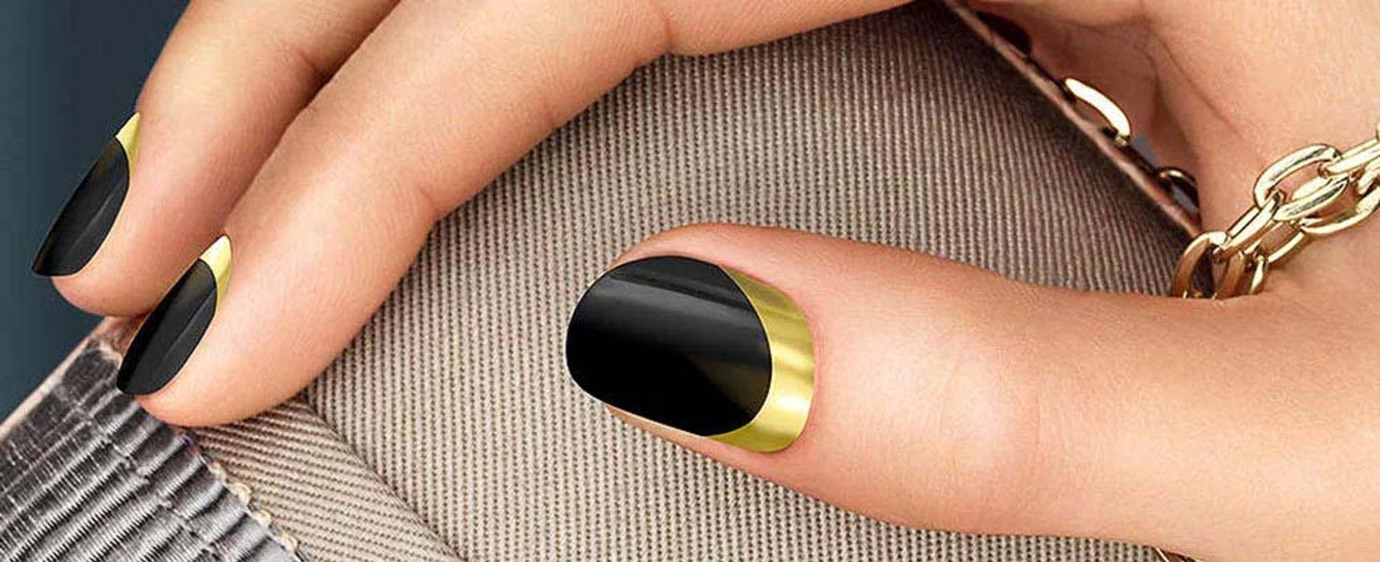 manicura francesa inversa atrevida