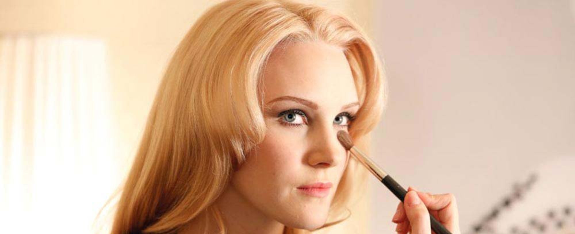 maquillaje anos 2000 y looks moda nuevo milenio