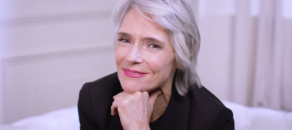 maquillaje fiesta mujeres 50 anos