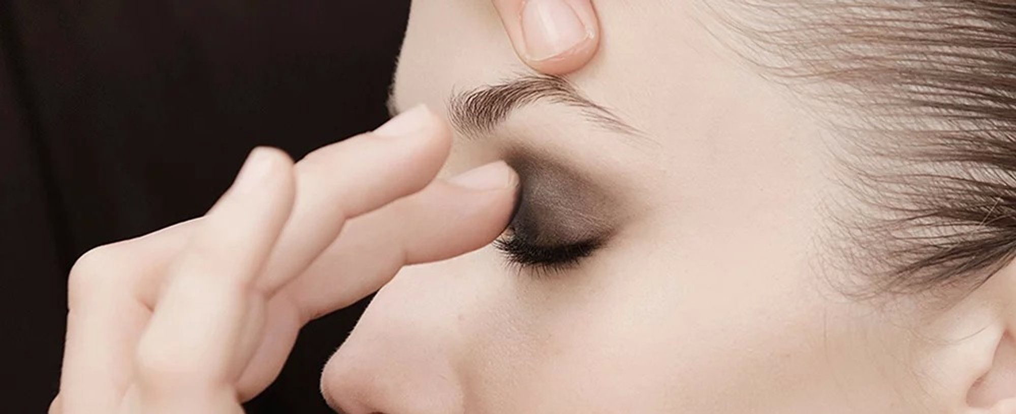 maquillaje ojos marron claro