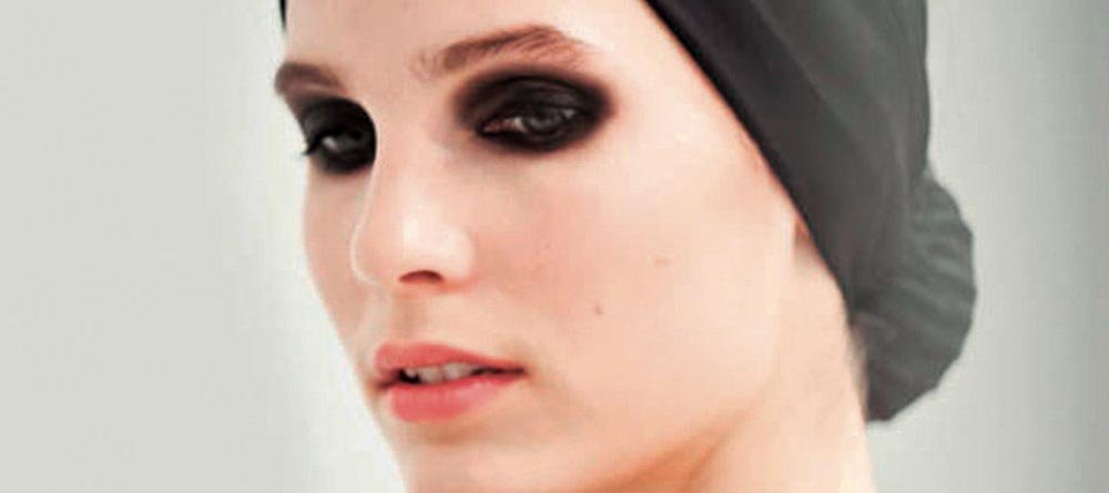 maquillaje ojos tonos oscuros