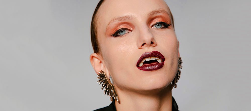 paso a paso maquillaje vampiresa