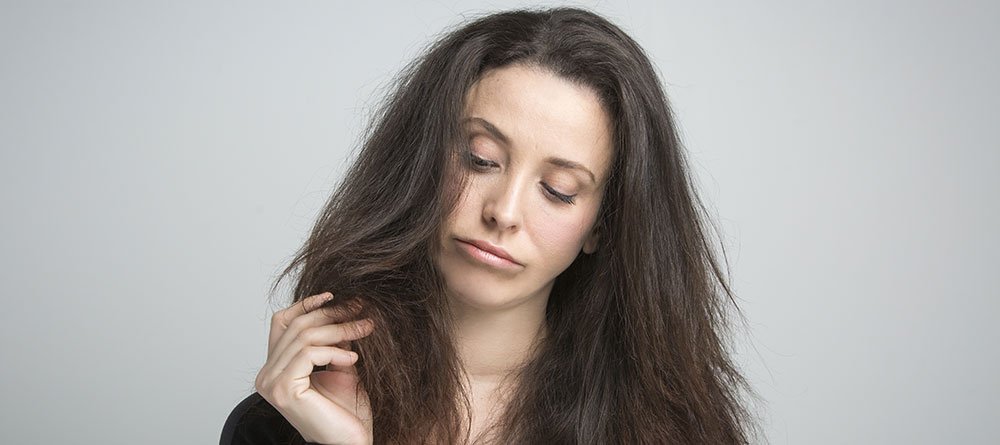 pelo lluvia control encrespamiento