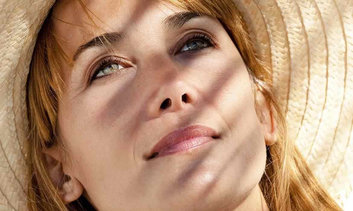 Qué son los lentigos solares y cómo prevenirlos| L'Oréal Paris