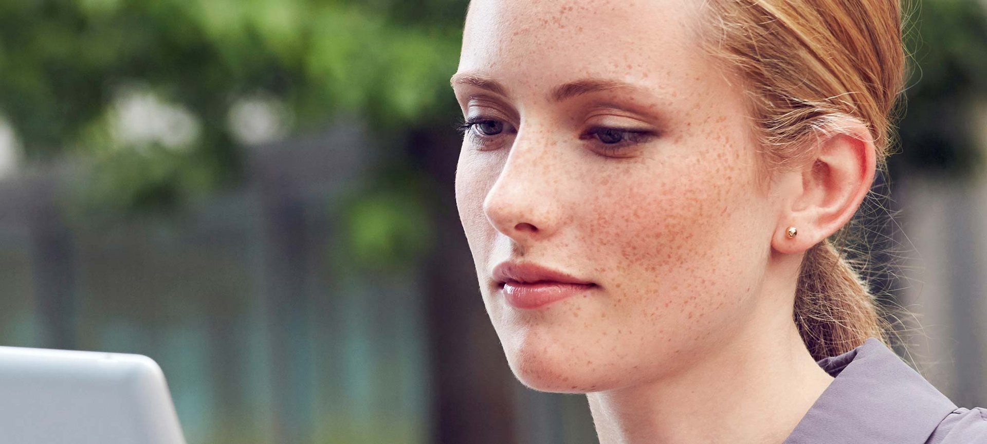 Consigue una piel sana con estos consejos y los productos de cuidado facial de la gama Revitalift Clásico de L’Oréal Paris.