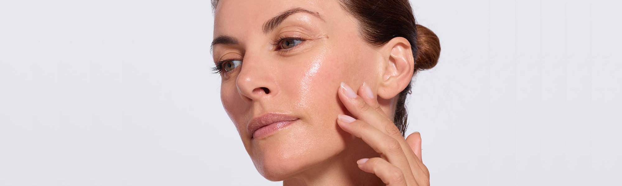 Consigue una piel tersa y superhidratada con las ampollas Revitalift Laser de L’Oréal Paris.