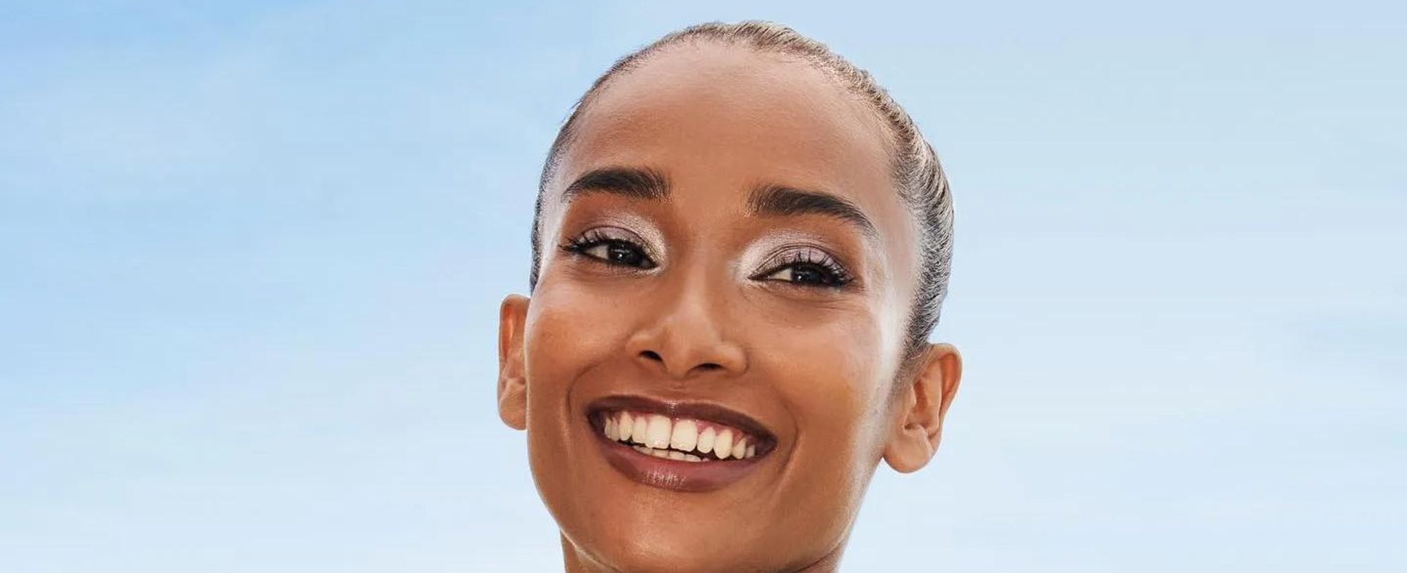 ¿Sirve la vitmina C para rejuvencer la mirada y reducir las ojeras?| L'Oréal Paris