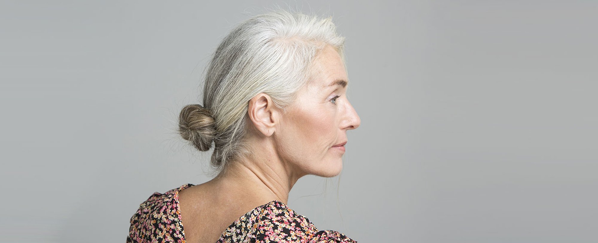 ¿Quieres cuidar tus canas porque has decidido llevarlas naturales? Pues confía en la gama Elvive Color Vive Violeta de L’Oréal Paris para lucirlas más bonitas que nunca.