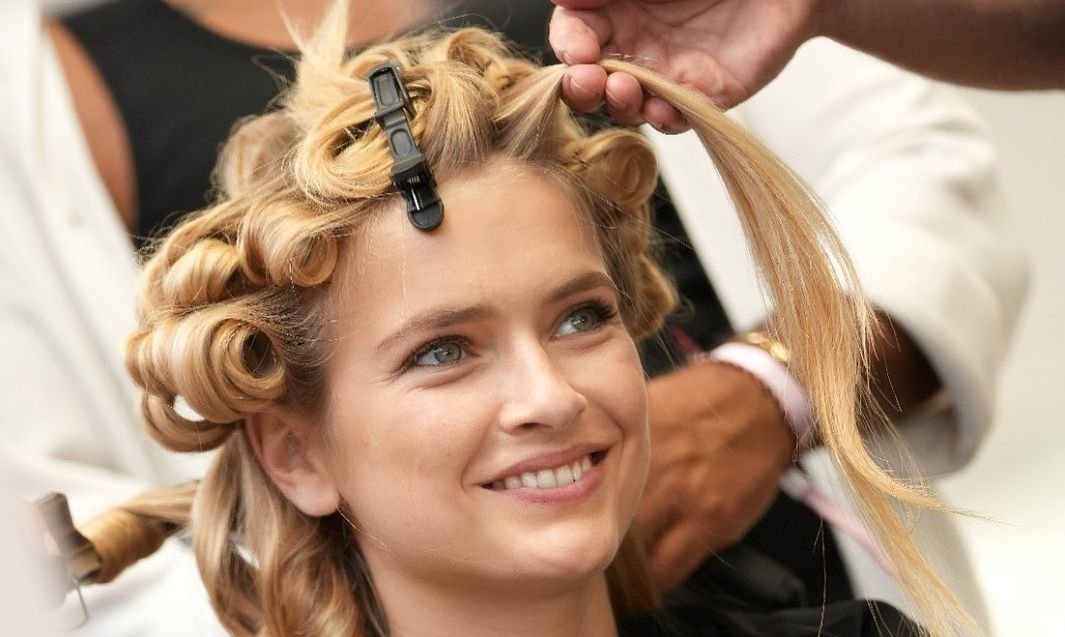 Cómo recuperar el pelo quemado por la permanente| L'Oréal Paris