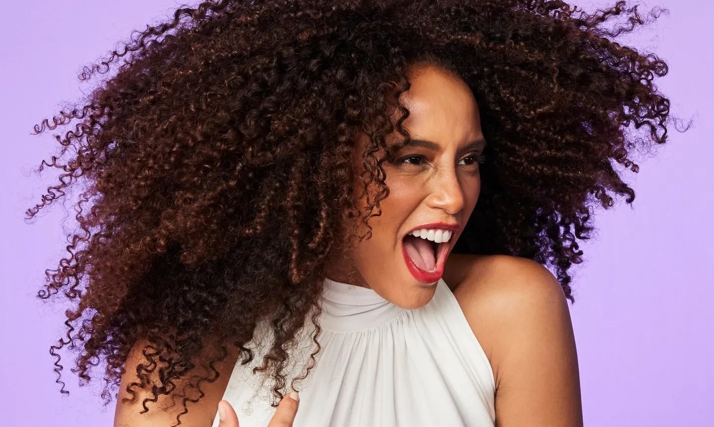 Prueba de la elasticidad del cabello L’Oréal Paris