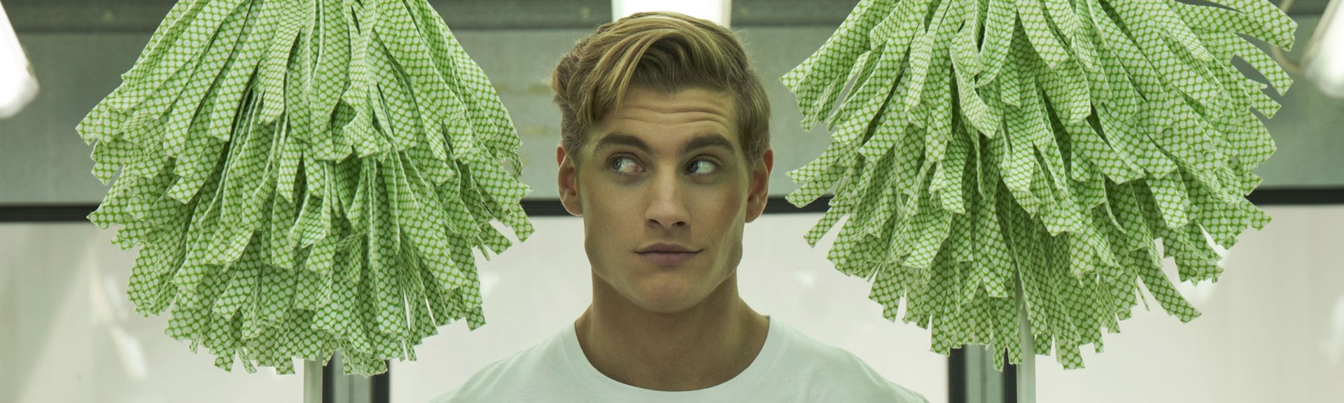 Plántale cara al acné en hombres con la gama de limpieza y cuidado Pure Carbon de L’Oréal Men Expert.