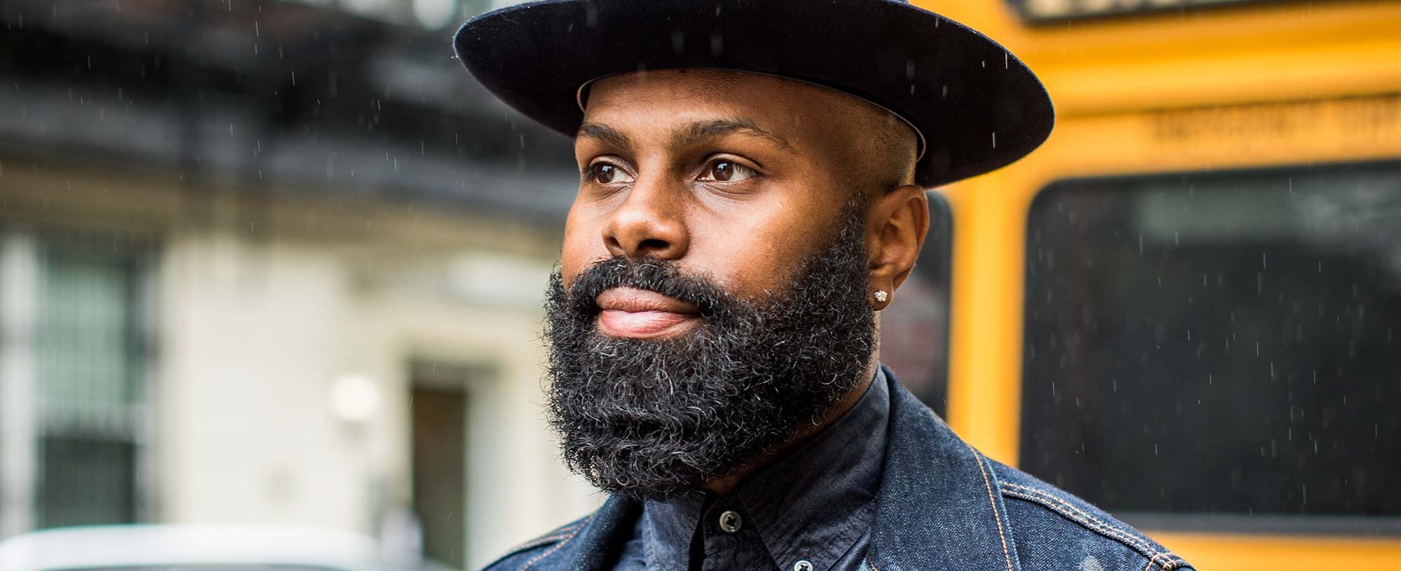 Usa los productos de Barber Club de L’Oréal Men Expert para dejarte la barba larga con aspecto cuidado y suave.