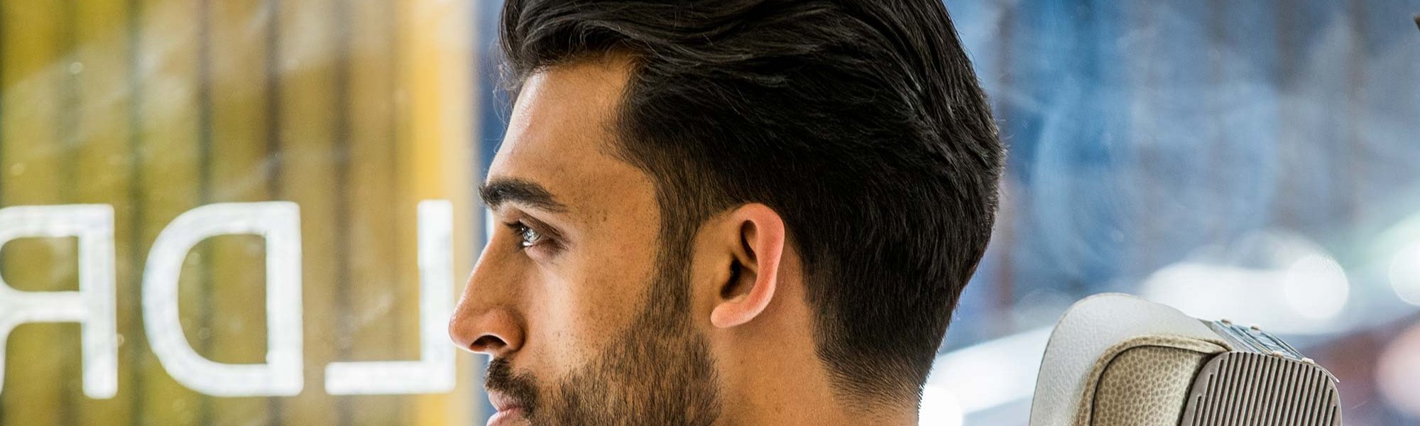 A estos peinados para hombres solo les falta al fijación de L’Oréal Men Expert para quedar intactos.