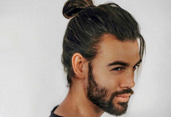 Peinados de moda para hombres con el pelo largo | L'Oréal Paris