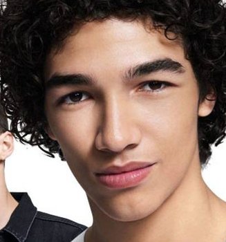 La rutina facial perfecta para hombres con piel mixta | L'Oréal Paris