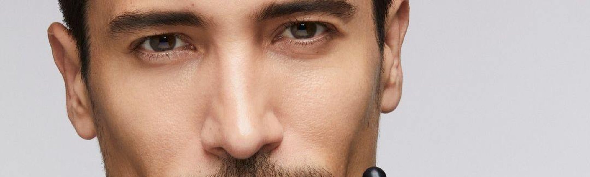 Cómo combatir los signos de edad en la cara del hombre | L'Oréal Paris