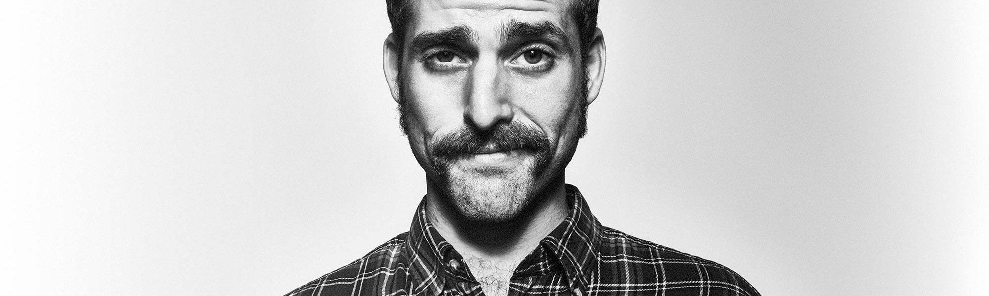 Descubre cuál es tu tipo de bigote ideal y cuídalo a diario con los productos para barba de la gama Barber Club de L’Oréal Men Expert.
