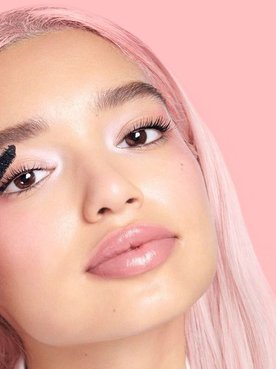 Cómo hacer un maquillaje barbiecore | L’Oréal Paris