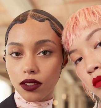 Todo lo que debes saber sobre los labiales de larga duración| L'Oréal Paris