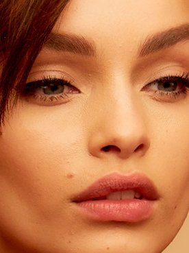 Si te mueres por tener una cejas tan tupidas como las de Luma Grothe, clava la técnica Browning con estos dos productos específicos de L’Oréal Paris: Skinny Definer y Unbelieva Brow.