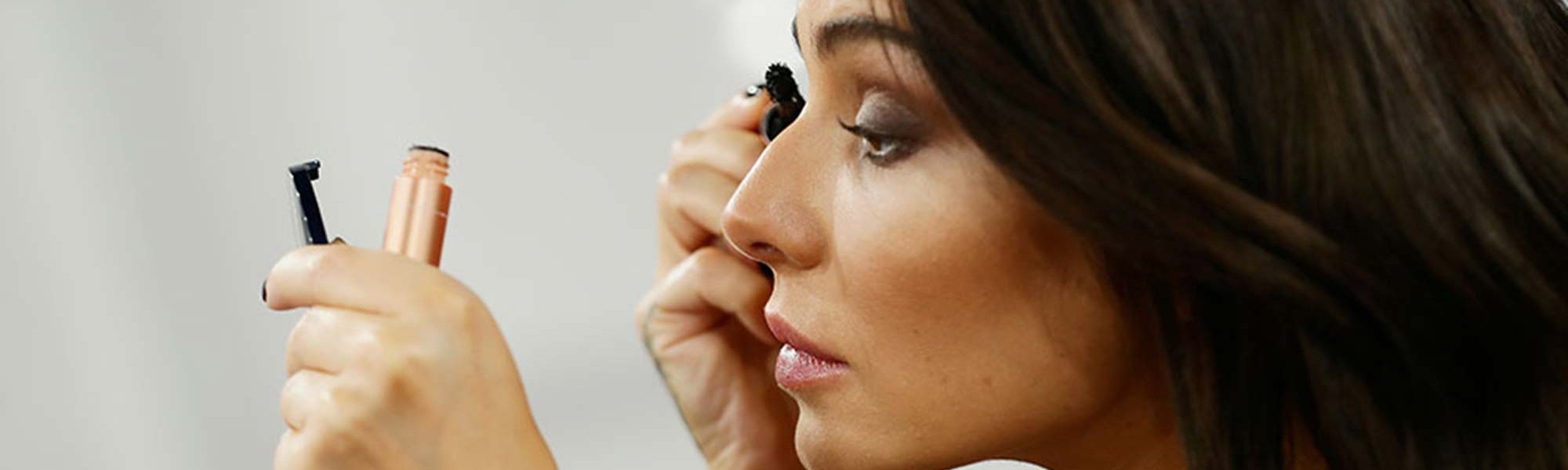 Aprende a pintarte los ojos de forma rápida en 5 decisiones trascendentales