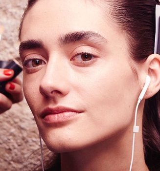 Cómo hacer las cejas perfectas paso a paso | L’Oréal Paris