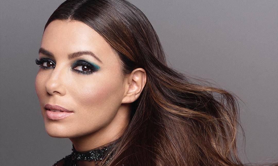 Cómo disimular papada con maquillaje | L'Oréal Paris