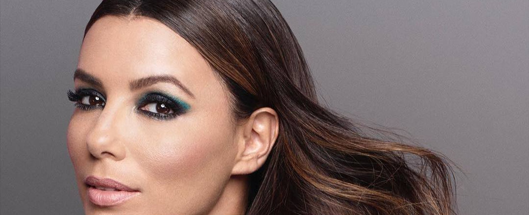 Cómo disimular papada con maquillaje | L'Oréal Paris