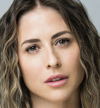 Carmen Esperanza tiene clara que la suya es Bambi Eye de L’Oréal Paris pero y tú, ¿tienes dudas a la hora de encontrar tu máscara de pestañas? ¡Te ayudamos a descubrir tu #MyStarMascara!