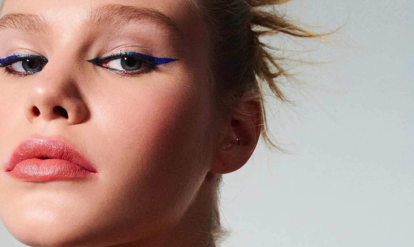 Qué eyeliner de color pega más con mis ojos | L'Oréal Paris