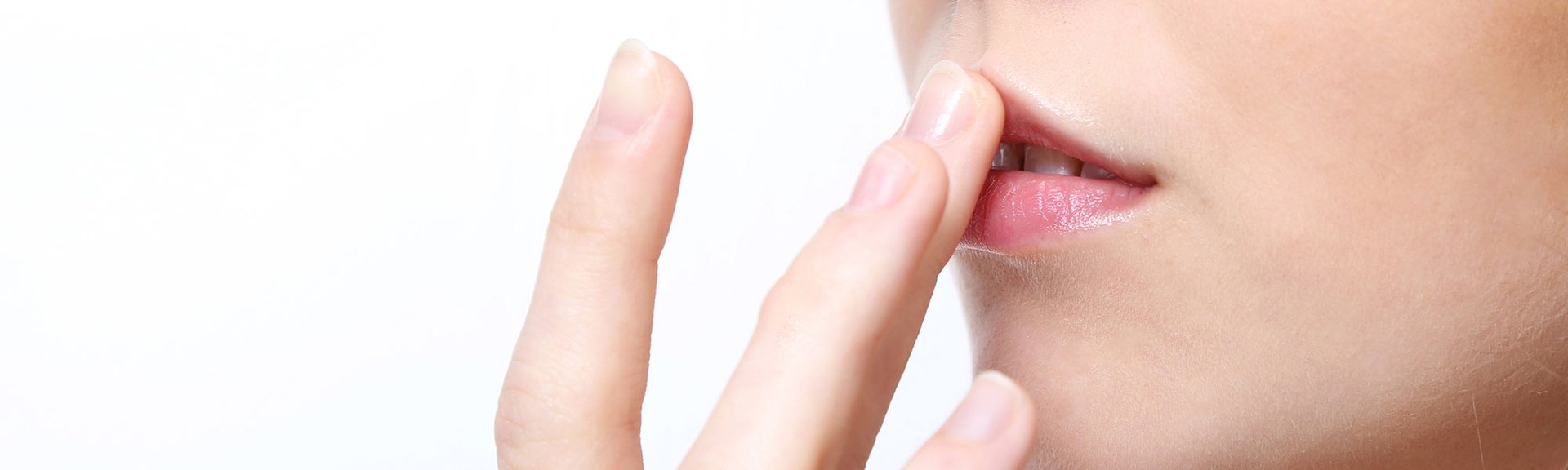 Hidratar Labios Maquillaje Image Hero 2