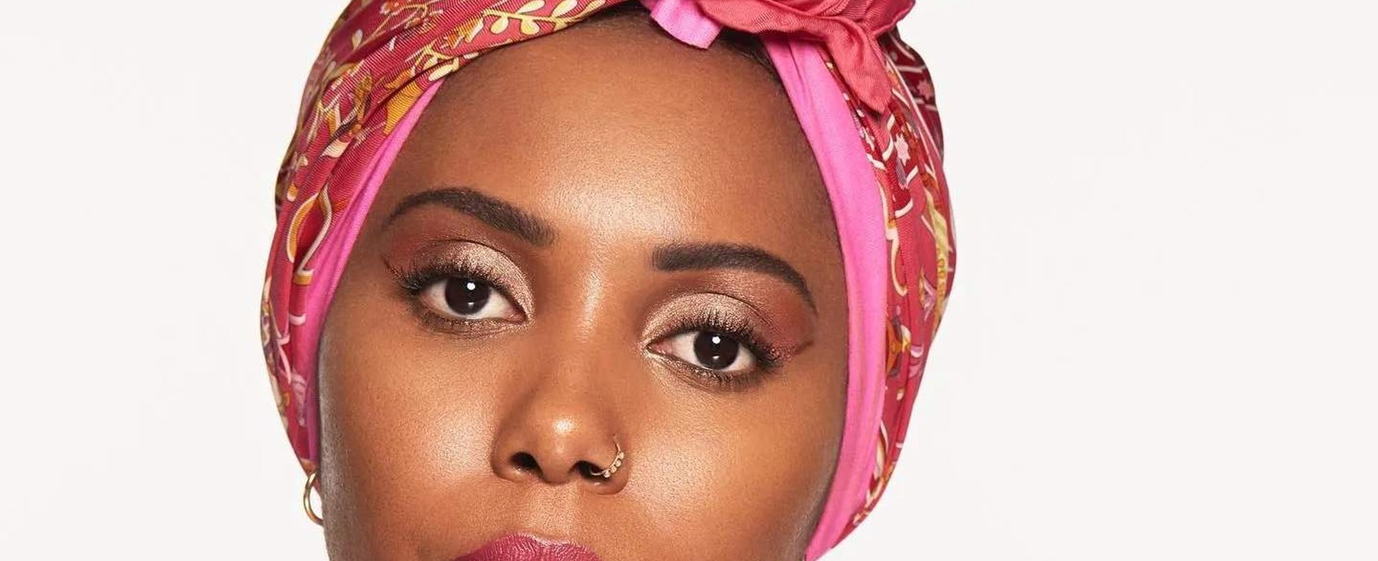 Ideas de maquillaje para vestido fucsia| L'Oréal Paris