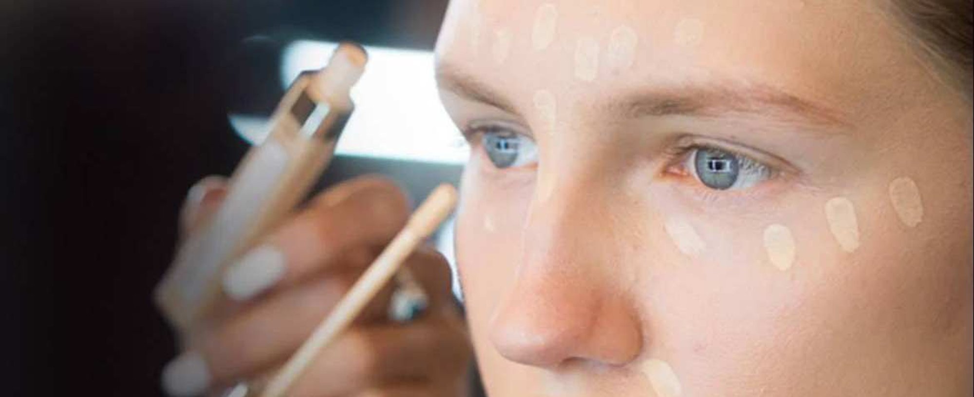 Paso a paso de maquillaje para poros abiertos | L'Oréal Paris