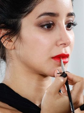 Perfilar Labios Maquillaje Imagen Maquillaje Hero
