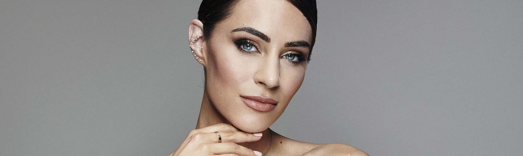 Descubre cómo conseguir unos smokey eyes de la mano de los productos de L’Oréal Paris.