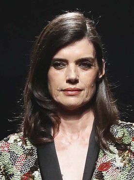 Dale forma a tu corte de pelo para mujeres maduras con los productos de fijación de L’Oréal Paris y tu peinado lucirá el doble.