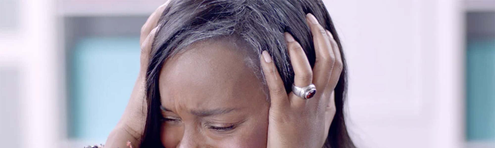 Las soluciones para las canas inesperadas, recurrentes o descoloridas que estabas buscando