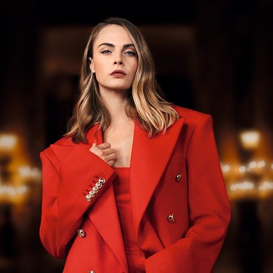 40 Aniversario Color Riche Cara Delevinge