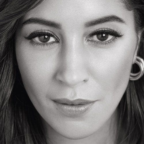 Leila Bekhti Volumen Millon