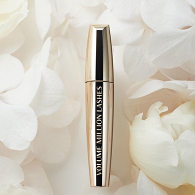 Volume Million Lashes Testimonial